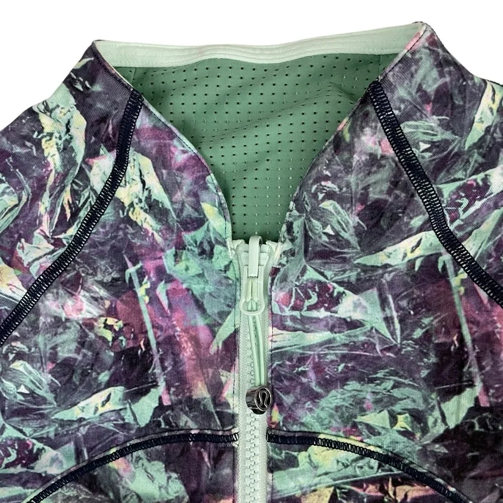 lululemon Find Your‎ Bliss Reversible Jacket Vintage Green Iridescent